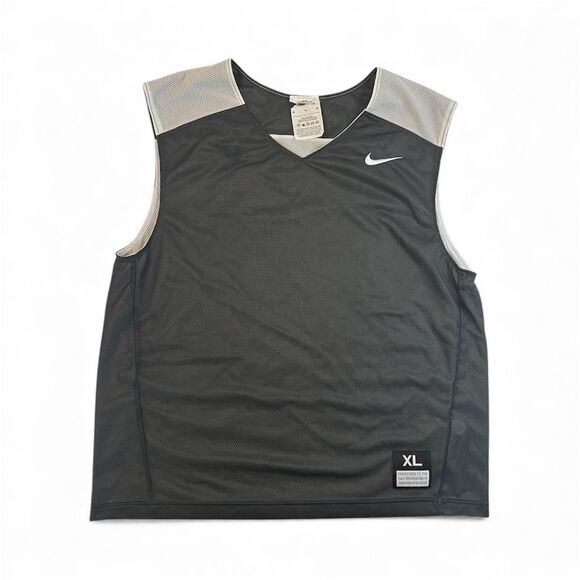 Nike Boys Charcoal and White Tank Youth Size XL - Picture 1 of 8